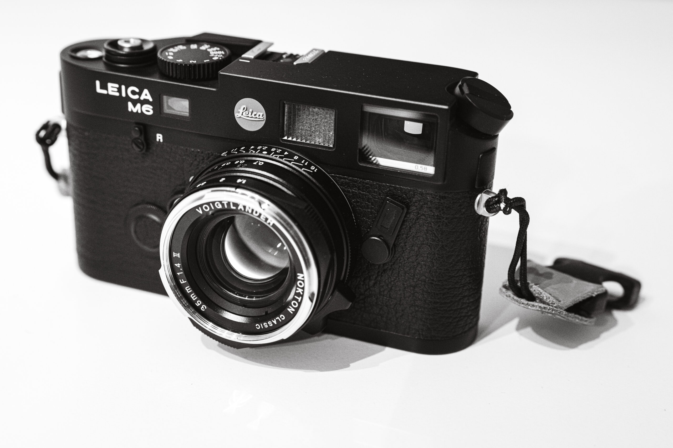 Leica M6