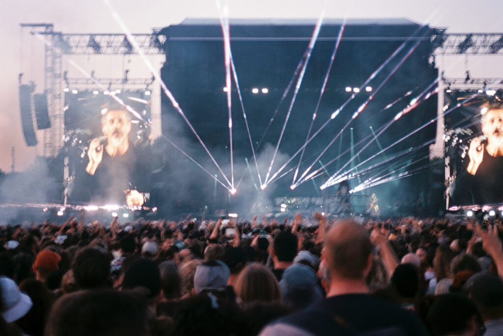 Soad mit Licht und Musik