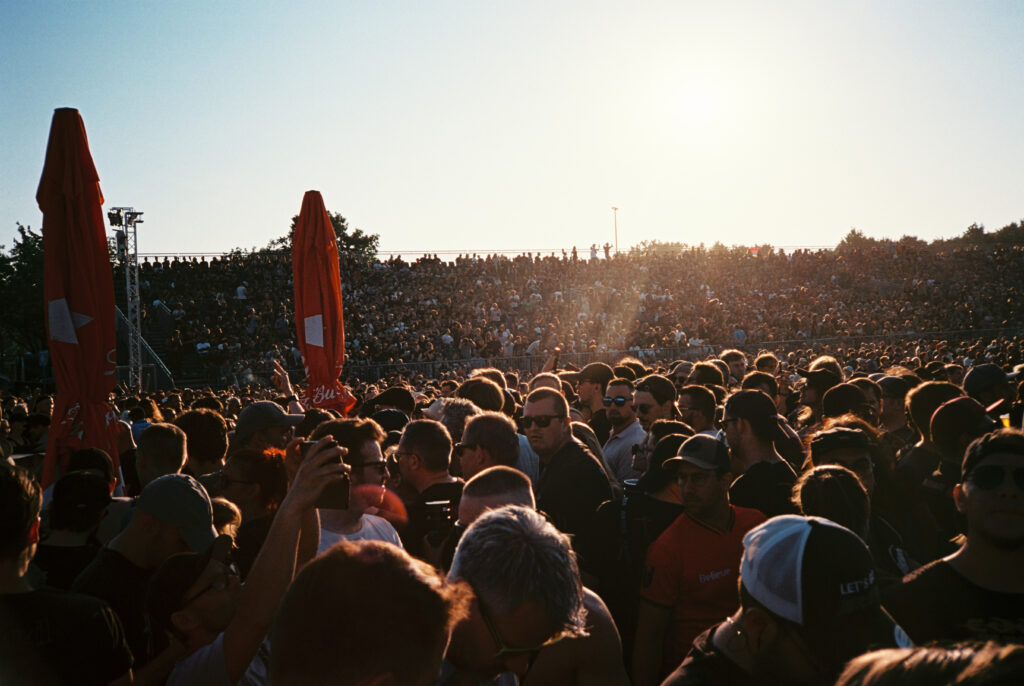 Sonnenuntergang im Open Air Park bei SOAD